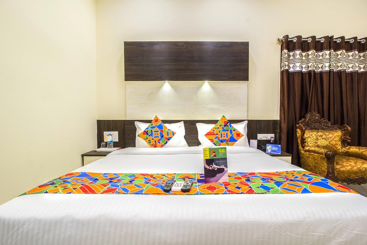 แฟ็บโฮเต็ล คอร์ปอเรท คราวน์ 2 Hotel บังกาลอร์ ภายนอก รูปภาพ