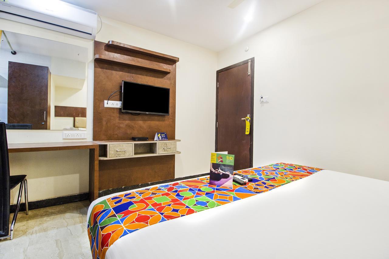 แฟ็บโฮเต็ล คอร์ปอเรท คราวน์ 2 Hotel บังกาลอร์ ภายนอก รูปภาพ