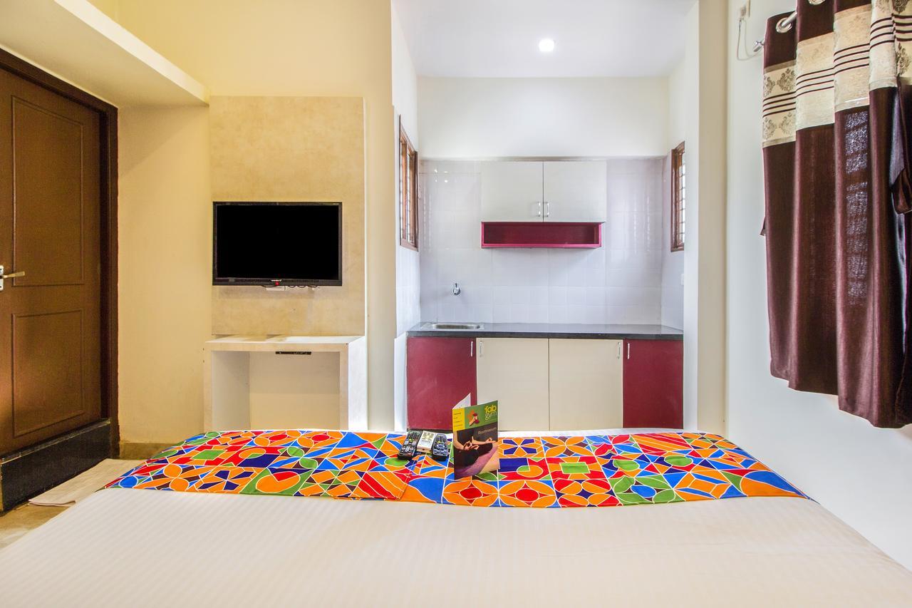 แฟ็บโฮเต็ล คอร์ปอเรท คราวน์ 2 Hotel บังกาลอร์ ภายนอก รูปภาพ
