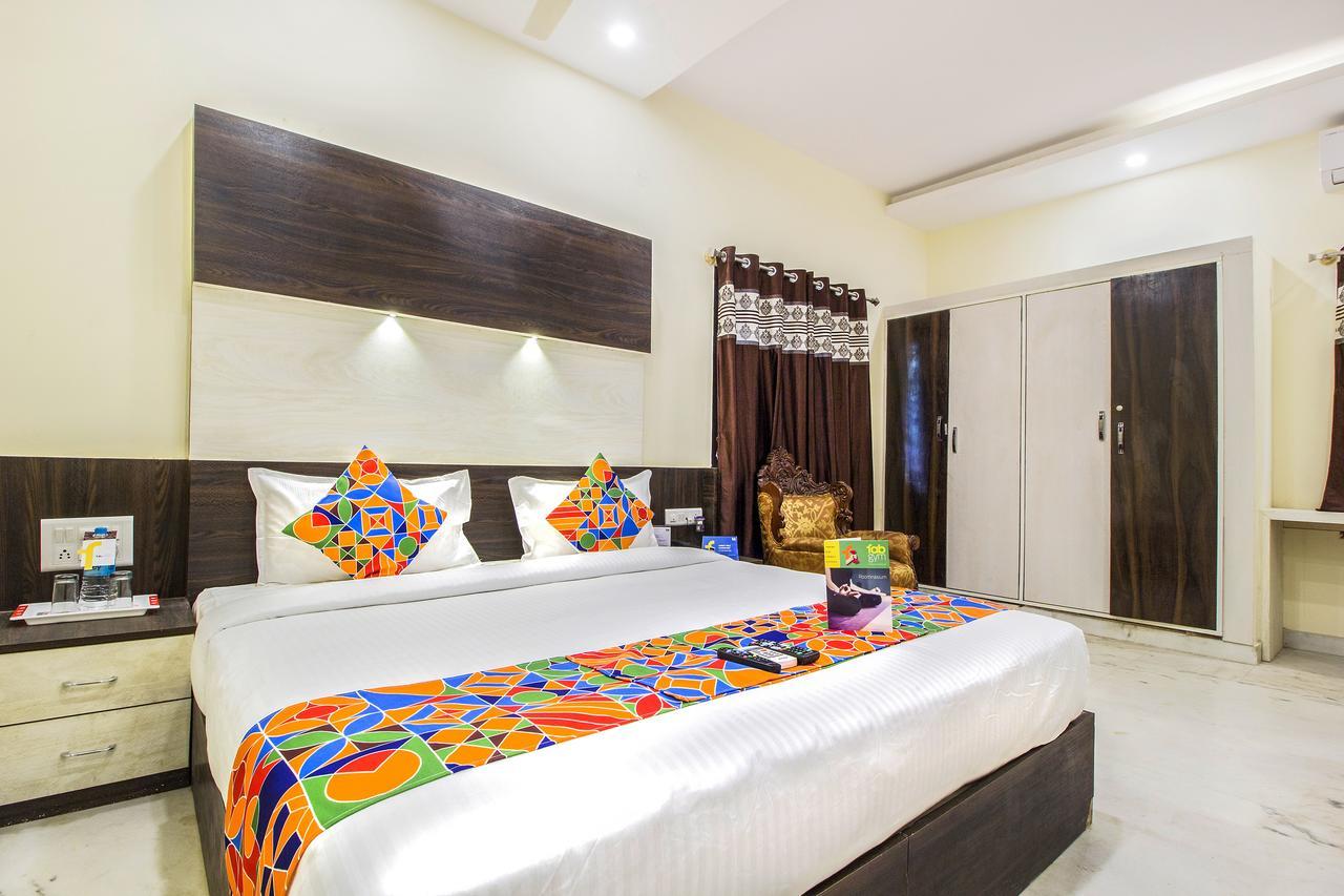 แฟ็บโฮเต็ล คอร์ปอเรท คราวน์ 2 Hotel บังกาลอร์ ภายนอก รูปภาพ
